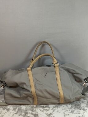 Tesla Moab Weekender Bag Leather light gray and tan